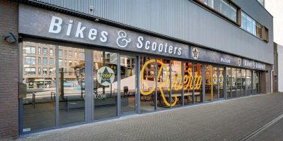 Roberto Bikes & Scooters